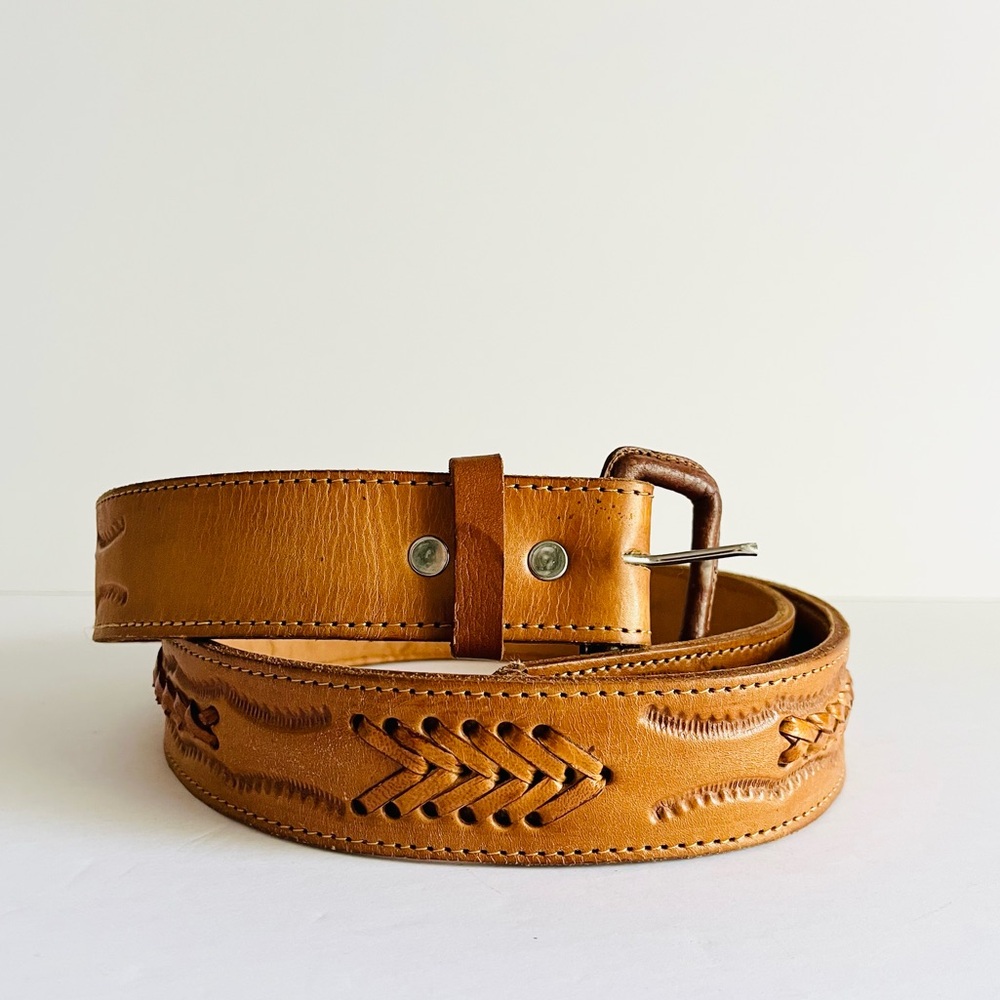 Tooled Leather Belt Men’s Size 42 Women’s Large/ XL